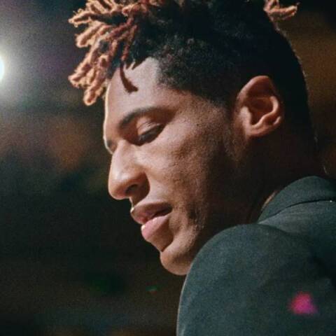 American Symphony: Ένα συγκλονιστικό και πέρα για πέρα αληθινό love story, που δεν έχει προηγούμενο