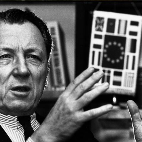 Η Ευρώπη αποχαιρετά τον μεγάλο αρχιτέκτονα της Ζακ Ντελόρ