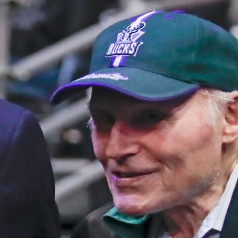 Πέθανε ο πρώην ιδιοκτήτης των Μιλγουόκι Μπακς, Χερμπ Κολ