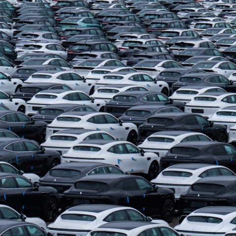 Explainer: Τελικά, είναι η Κίνα πρωτοπόρος στην ηλεκτροκίνηση;