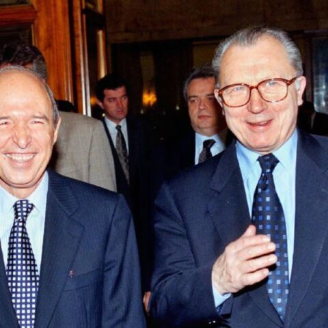 Ο Κώστας Σημίτης αποχαιρετά τον αρχιτέκτονα της Ευρώπης Ζακ Ντελόρ