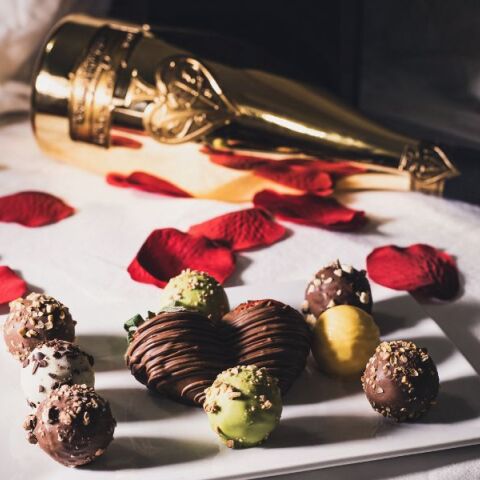 Ποιοι γιορτάζουν σήμερα 5 Ιανουαρίου;