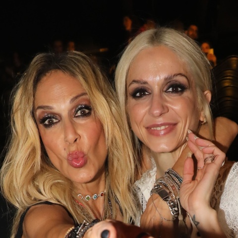 Σοφία Καρβέλα και Άννα Βίσση