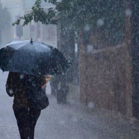 Καιρός αύριο: Ραγδαία επιδείνωση με βροχές και καταιγίδες