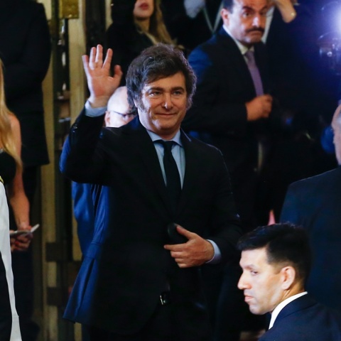 Ο νέος πρόεδρος της Αργεντινής, Χαβιέ Μιλέι και φέρνει αλλαγές στη χώρα 