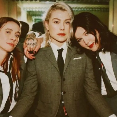 Τα άλμπουμ της χρονιάς για το 2023 για το apotis4stis5