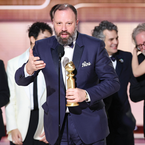 2 βραβεία έλαβε η ταινία του Γιώργου Λάνθιμου «Poor Things» στην 81η τελετή απονομής των Χρυσών Σφαιρών