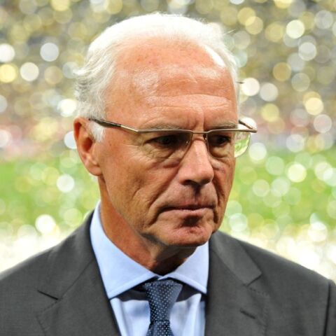 Φραντς Μπεκενμπάουερ: Η Μπουντεσλίγκα τιμά τη μνήμη του κορυφαίου Γερμανού ποδοσφαιριστή και προπονητή ο οποίος πέθανε σε ηλικία 78 ετών.