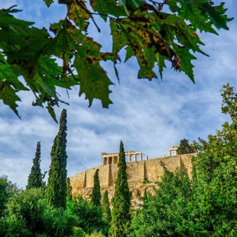Καιρός: Με ήλιο και ζέστη την Κυριακή