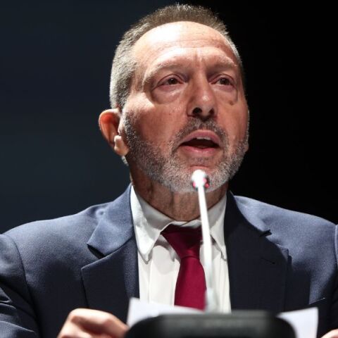 Γιάννης Στουρνάρας: Η επενδυτική βαθμίδα απαρχή προσπάθειας για αύξηση της ευημερίας του λαού - Στις προκλήσεις του 2024 αναφέρθηκε ο διοικητής της ΤτΕ.