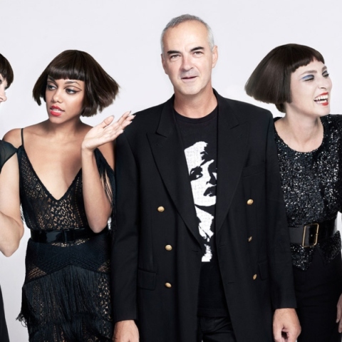 Nouvelle Vague: Επιστρέφουν με το άλμπουμ διασκευών «Should I Stay or Should I Go?» μετά από 6 χρόνια.