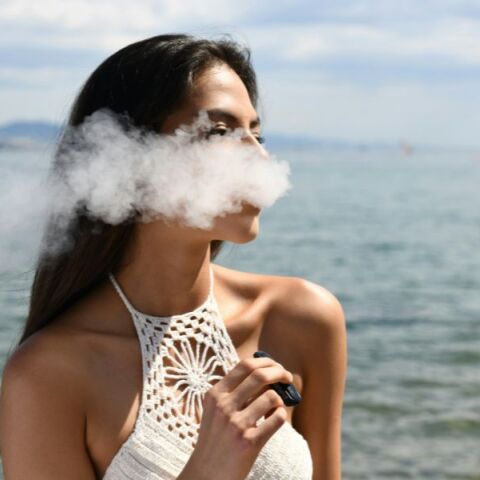 Ισπανία: Θα απαγορεύσει τις γεύσεις στα προϊόντα καπνού και στα υγρά των ηλεκτρονικών τσιγάρων - Το σχέδιο για προστασία της δημόσιας υγείας. 