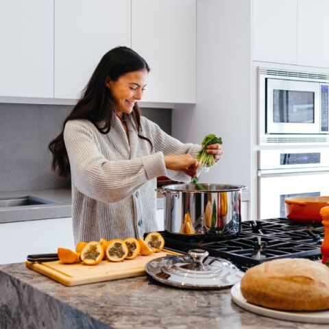 «Ασπίδα» για τις γυναίκες που μεγαλώνουν η πλούσια σε φυτικές πρωτεΐνες διατροφή