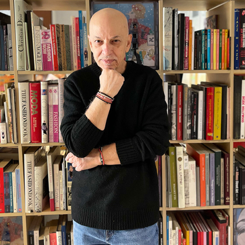 Ο Άρης Σφακιανάκης παρουσιάζει το βιβλίο του «Ο Πρίγκιψ του δευτέρου ορόφου»