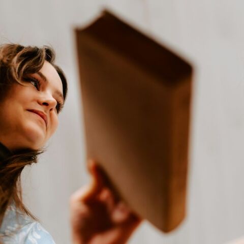 27ο Παζάρι Βιβλίου 2024 στην πλατεία Κλαυθμώνος: Από την Παρασκευή 26 Ιανουαρίου έως και την Κυριακή 18 Φεβρουαρίου - Πάνω από 8.500 τίτλοι σε τιμές - έκπληξη.