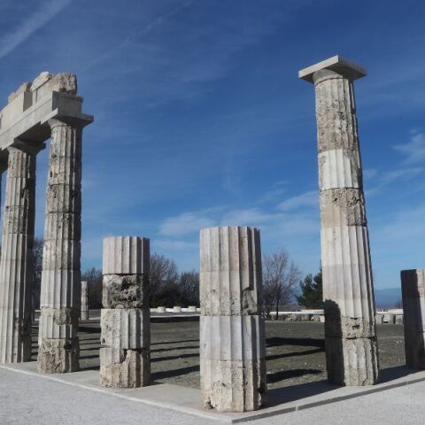 Προσκλήσεις για την υποβολή αιτημάτων για δράσεις Άυλης Πολιτιστικής Κληρονομιάς και δράσεις Μουσείων και Συλλογών Νεότερου Πολιτισμού ανακοινώνει το ΥΠΠΟ.