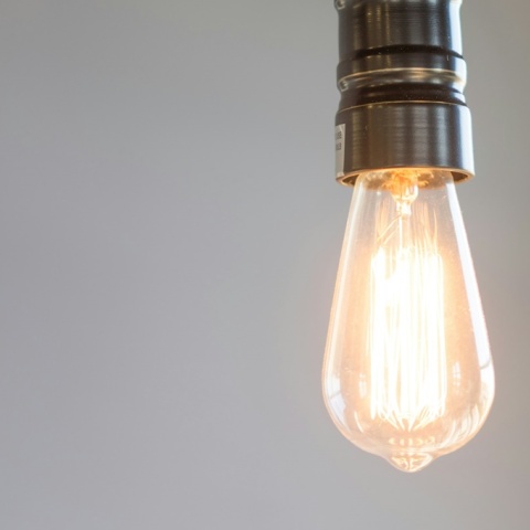 Λάμπα αναμμένη