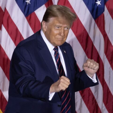 Σαρωτικός ο Ντόναλντ Τραμπ και στο Νιου Χάμσαϊρ στην εσωκομματική ψηφοφορία των Ρεπουμπλικάνων