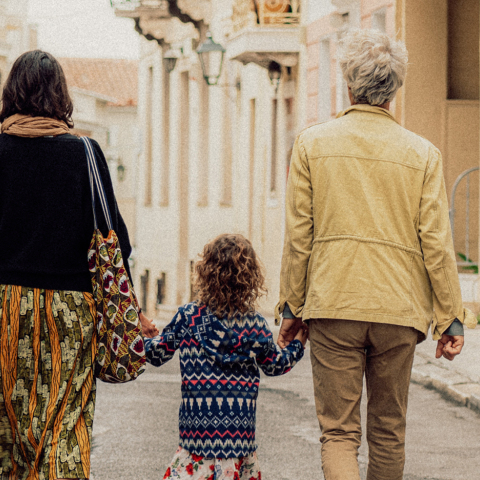 «Αθήνα, μέσα από τα μάτια των Ουκρανών»: Έκθεση φωτογραφίας από την IRC Hellas