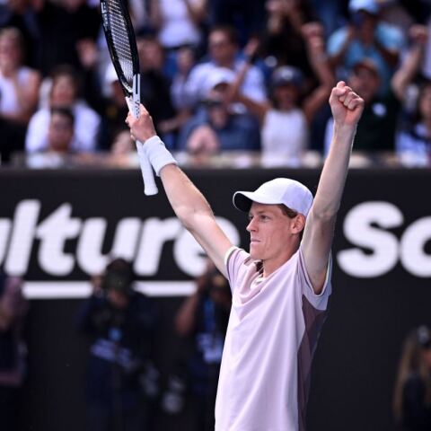 Australian Open: Ο Σίνερ απέκλεισε τον Τζόκοβιτς με τεράστια εμφάνιση