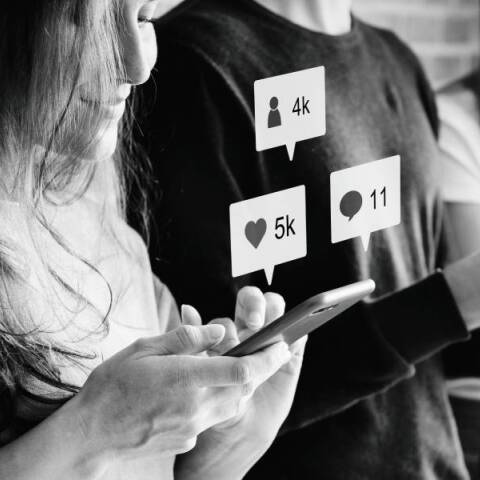 Slacktivism: οι «αραχτοί» ακτιβιστές της οθόνης