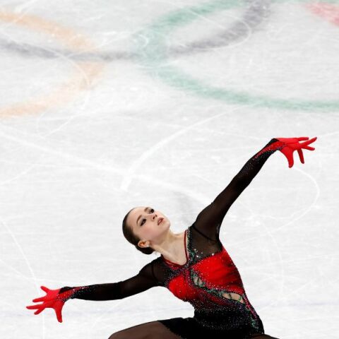 Καμίλα Βαλίεβα: Η Ρωσίδα πρωταθλήτρια καλλιτεχνικού πατινάζ τιμωρήθηκε με τετραετή αποκλεισμό για ντόπινγκ από το CAS - Ήταν μόλις 15 ετών όταν βρέθηκε θετική.