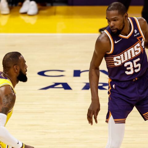 Ο Κέβιν Ντουράντ έγινε ο 10ος παίκτης στην ιστορία του NBA που ξεπερνά τους 28.000 πόντους