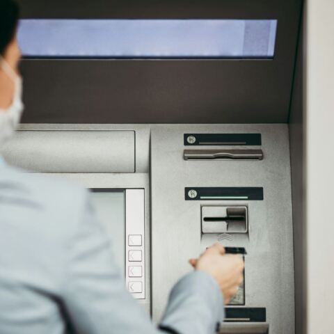 Ποια επιδόματα πληρώνονται σήμερα Τετάρτη 31 Ιανουαρίου από τον ΟΠΕΚΑ