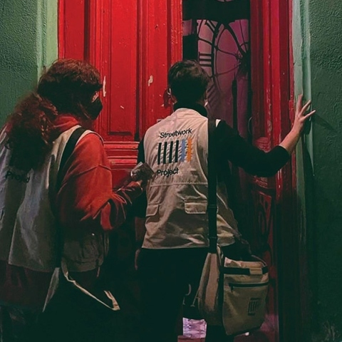 Red Umbrella Athens: Ιστορίες από άτομα που εργάζονται στο σεξ