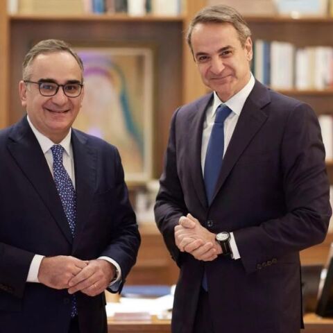 Ευρωεκλογές: Ο Βασίλης Κοντοζαμάνης υποψήφιος με τη ΝΔ - Συναντήθηκε με τον Κυριάκο Μητσοτάκη ο σύμβουλος του πρωθυπουργού για θέματα υγείας.