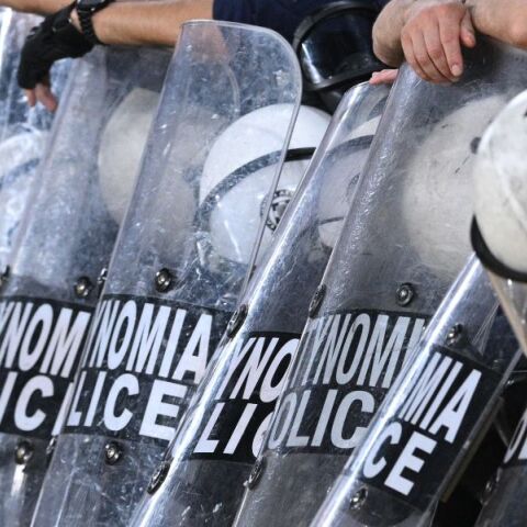 Κομοτηνή: Επέμβαση στο Δημοκρίτειο Πανεπιστήμιο Θράκης πραγματοποίησε η ΕΛ.ΑΣ λόγω κατάληψης στη Νομική Σχολή - 18 προσαγωγές.