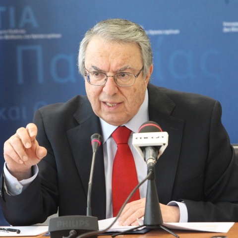 Γιώργος Μπαμπινιώτης