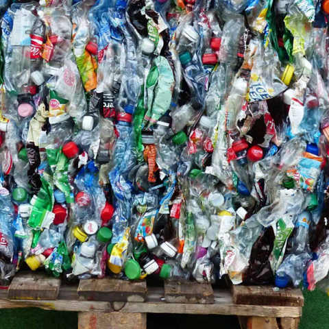 Στάχτες και διαμάντια: Οι κρυφές πτυχές της ανακύκλωσης