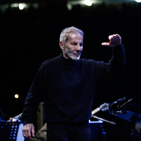 Σταύρος Ξαρχάκος - Νυν και αεί: Οι άγνωστες πτυχές της ζωής και του έργου του