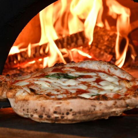 Παγκόσμια Ημέρα Πίτσας: Η ιστορία πίσω από το αγαπημένο fast food