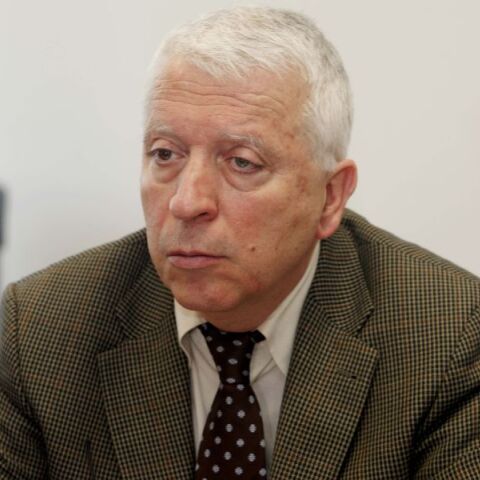 Ομοφοβική επίθεση εξαπέλυσε ο περιφερειάρχης Βορείου Αιγαίου Κώστας Μουτζούρης εναντίον του Στέφανου Κασσελάκη.