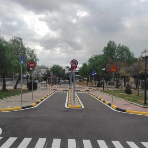 Κυκλοφοριακή αγωγή στο ανακαινισμένο πάρκο του Αλίμου