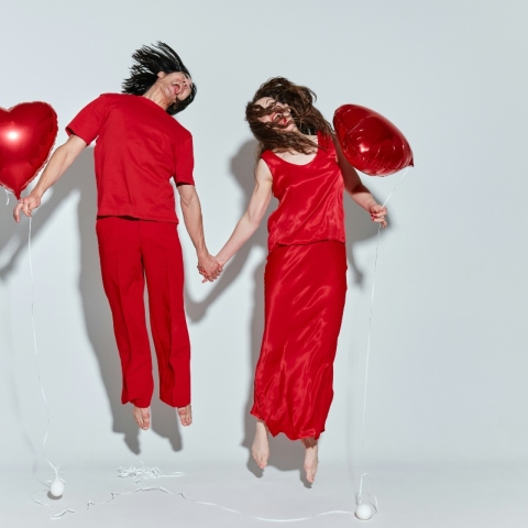 Ποια ιστορία κρύβει το crush και γιατί το χρησιμοποιούμε στα ερωτικά μας;