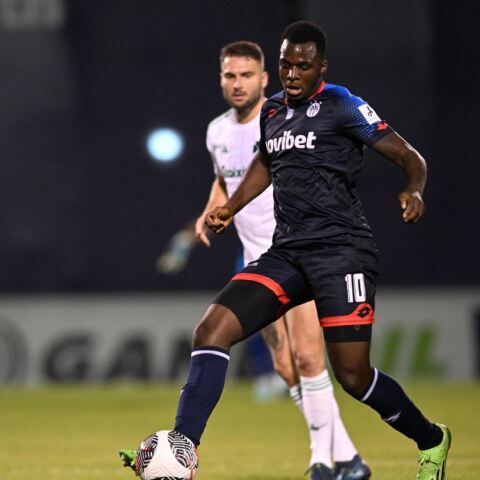 O Ανδρέας Τεττέι