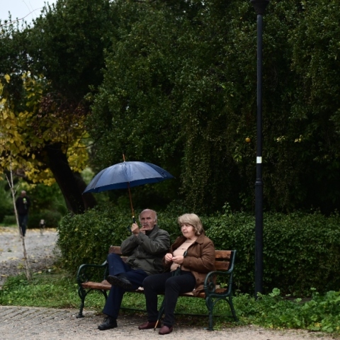 Καιρός σήμερα: Βροχερός ο καιρός την Παρασκευή