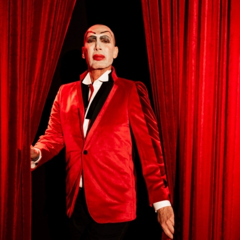 Ο Νικόλας Βαγιονάκης στο "Μεφίστο"