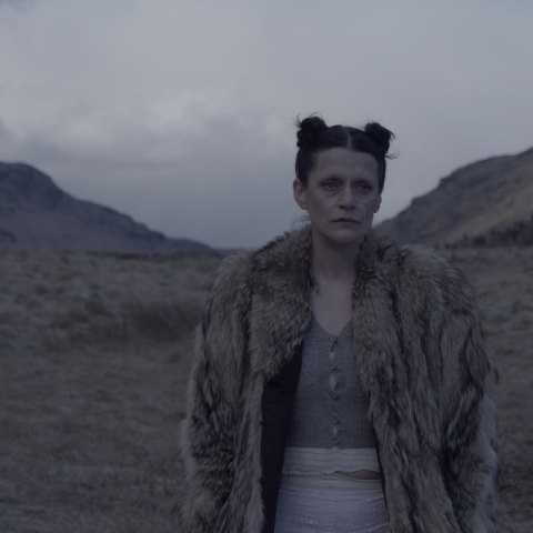 El Perro del Mar: Ο νέος δίσκος της σουηδής πολυοργανίστριας, «Big Anonymoys», κυκλοφόρησε από τη City Slang Records.