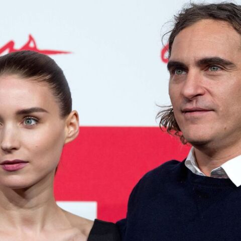 Χοακίν Φίνιξ - Ρούνι Μάρα: Γονείς για δεύτερη φορά – Γνωρίστηκαν το 2012 και παραμένουν ένα από τα σταθερότερα ζευγάρια του Χόλιγουντ.