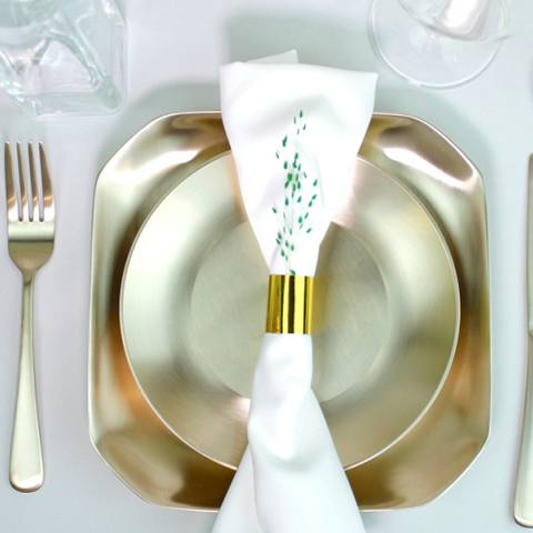 Κατσαρόλες με βιβλία: Ξέρεις από… savoir vivre;