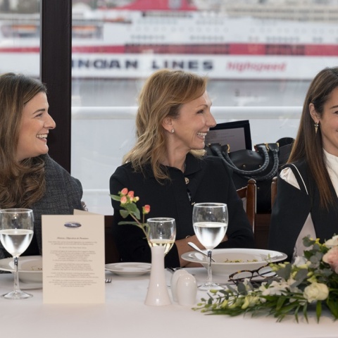 Η υπουργός Εργασίας, Δόμνα Μιχαηλίδου