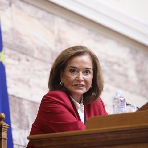 Η βουλεύτρια και πρώην υπουργός της ΝΔ, Ντόρα Μπακογιάννη, στη Βουλή