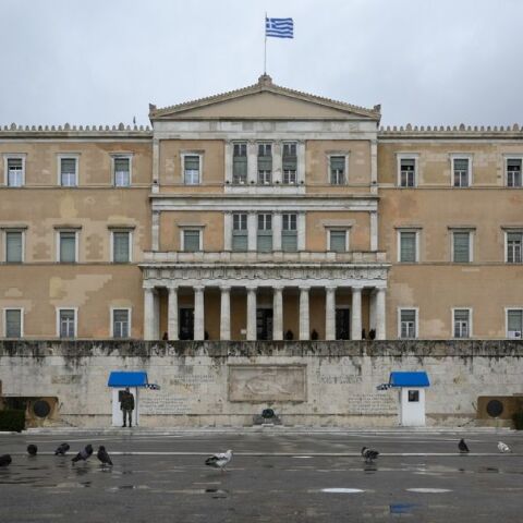 Καιρός: Βροχές και καταιγίδες σήμερα, Δευτέρα 26 Φεβρουαρίου - Η αναλυτική πρόγνωση του meteo και της ΕΜΥ. 