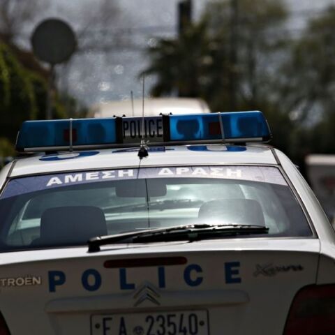 Θεσσαλονίκη: Συμμορία ανηλίκων διέπραξε ληστείες με απειλή πιστολιού - Χρησιμοποίησαν κλεμμένο αυτοκίνητο - Η ανακοίνωση της ΕΛ.ΑΣ.