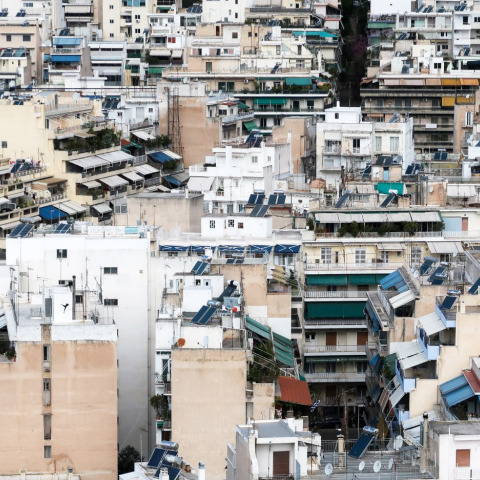 Ξεσπιτόγατος