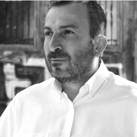 Στέφανος Παραστατίδης